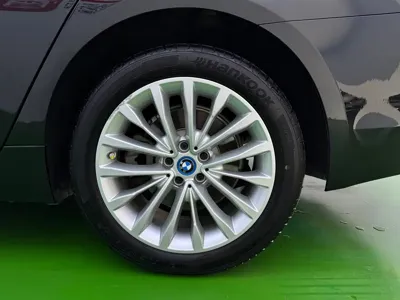 BMW 5 Series New Energy