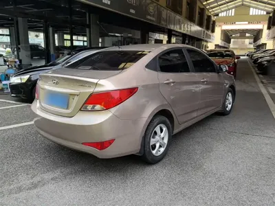 Hyundai Verna
