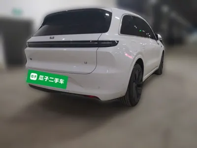 Li Auto L6