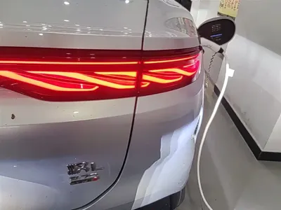 BYD 汉L