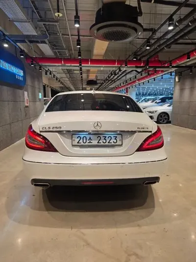 Mercedes-Benz CLS-Class