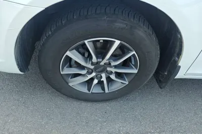 Geely Auto Emgrand