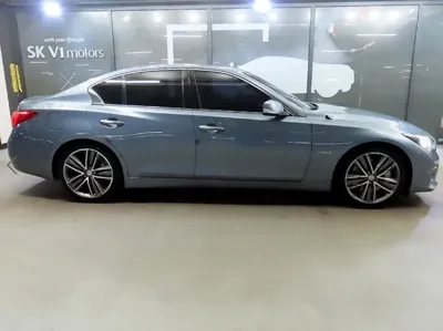 Infiniti Q50