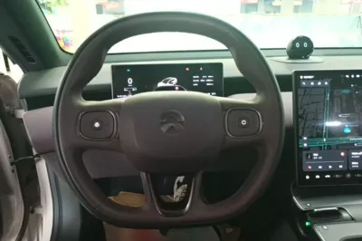 Nio ET5