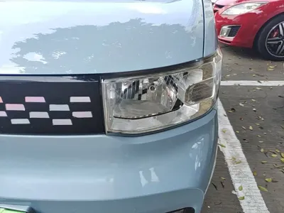 Wuling MINIEV
