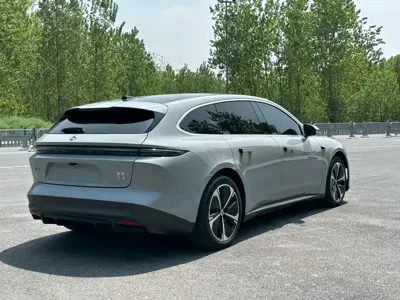 Nio ET5T