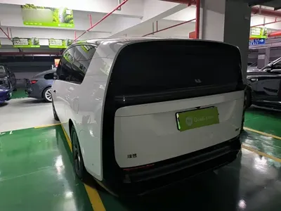 Li Auto Li MEGA