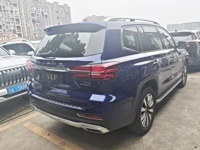 Roewe RX8