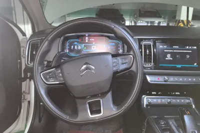 Citroen C6