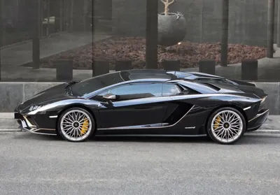 Lamborghini Aventador