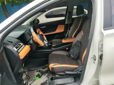 BYD e2