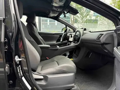 Toyota 铂智4X