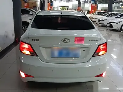 Hyundai Verna