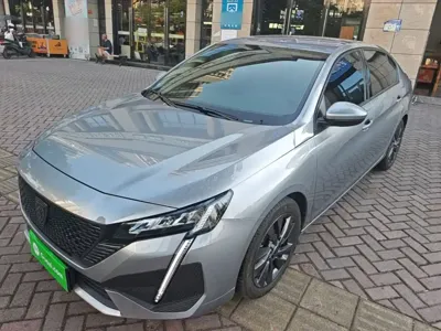Peugeot 408