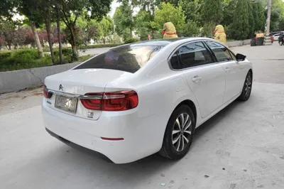 Citroen C6