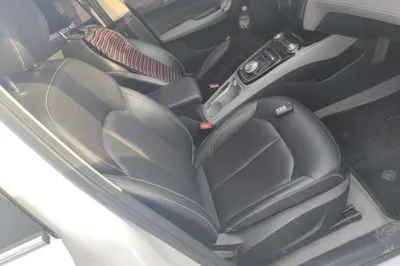 Roewe ei5