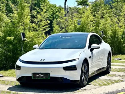 Xpeng P7