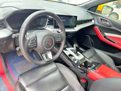 MG MG5