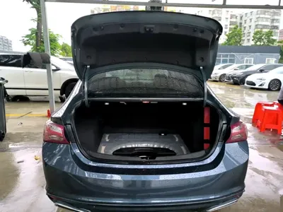 Chevrolet Malibu XL
