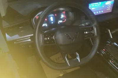 Wuling Asta