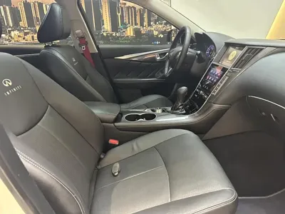 Infiniti Q50
