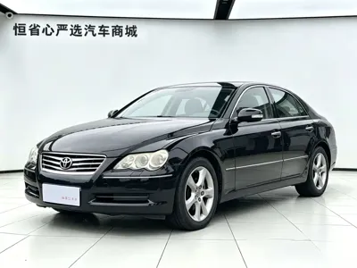 Toyota Reiz
