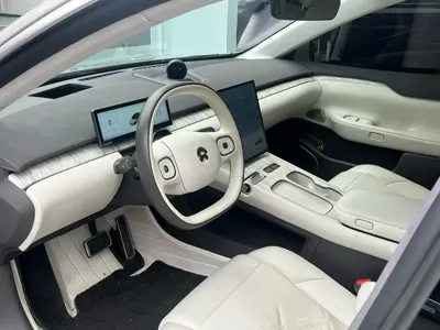 Nio ET7