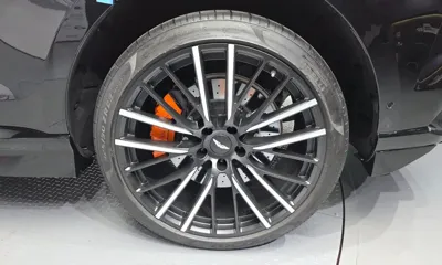 Astonmartin DBX