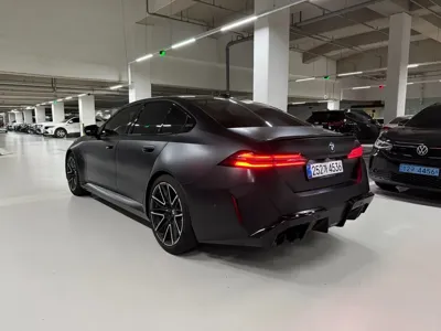 BMW M5