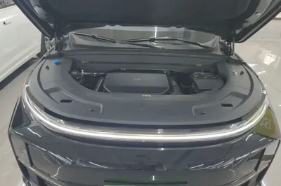 Li Auto L7