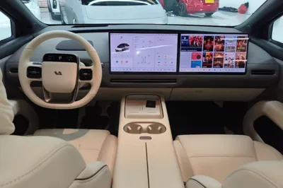 Li Auto Li Auto i6