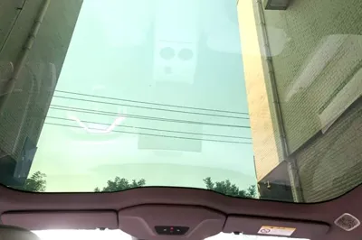 Avatr 06