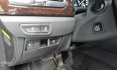 Genesis EQ900