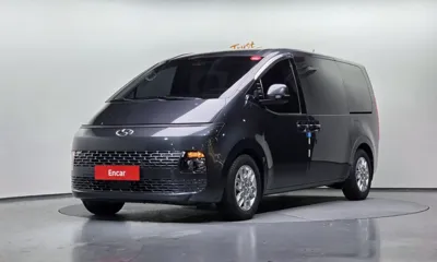 Hyundai Staria