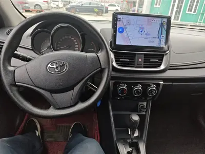 Toyota Yaris L