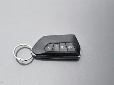 Lynk & Co 06