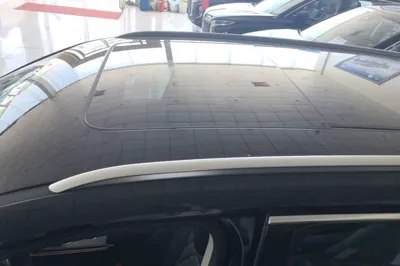 Hongqi HS7 PHEV