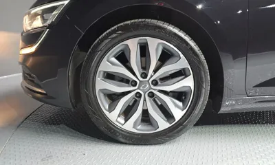 Renault-KoreaSamsung SM6