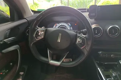 WEY VV7