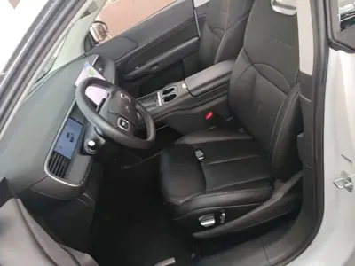 Xpeng G6