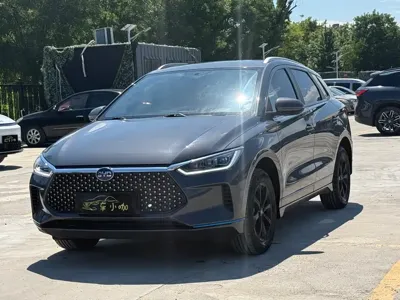 BYD e2