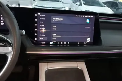Xpeng P7