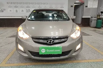 Hyundai Elantra (5th Generation