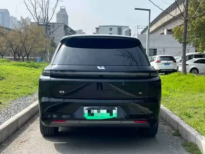 Li Auto Li L8