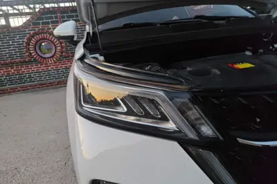 Wuling Asta