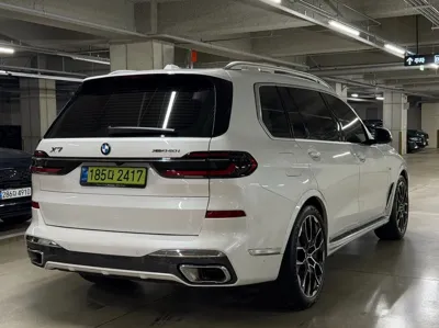 BMW X7