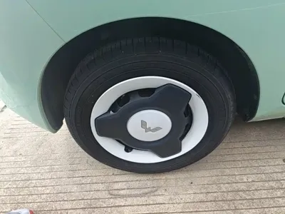Wuling MINIEV