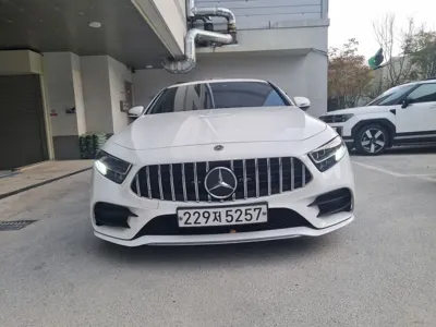 Mercedes-Benz CLS-Class