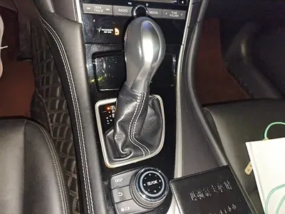 Infiniti Q50L