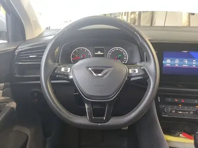 Jetta VS5